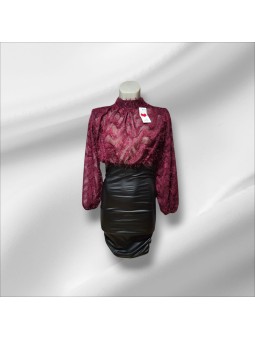 Vestido rojo de mujer