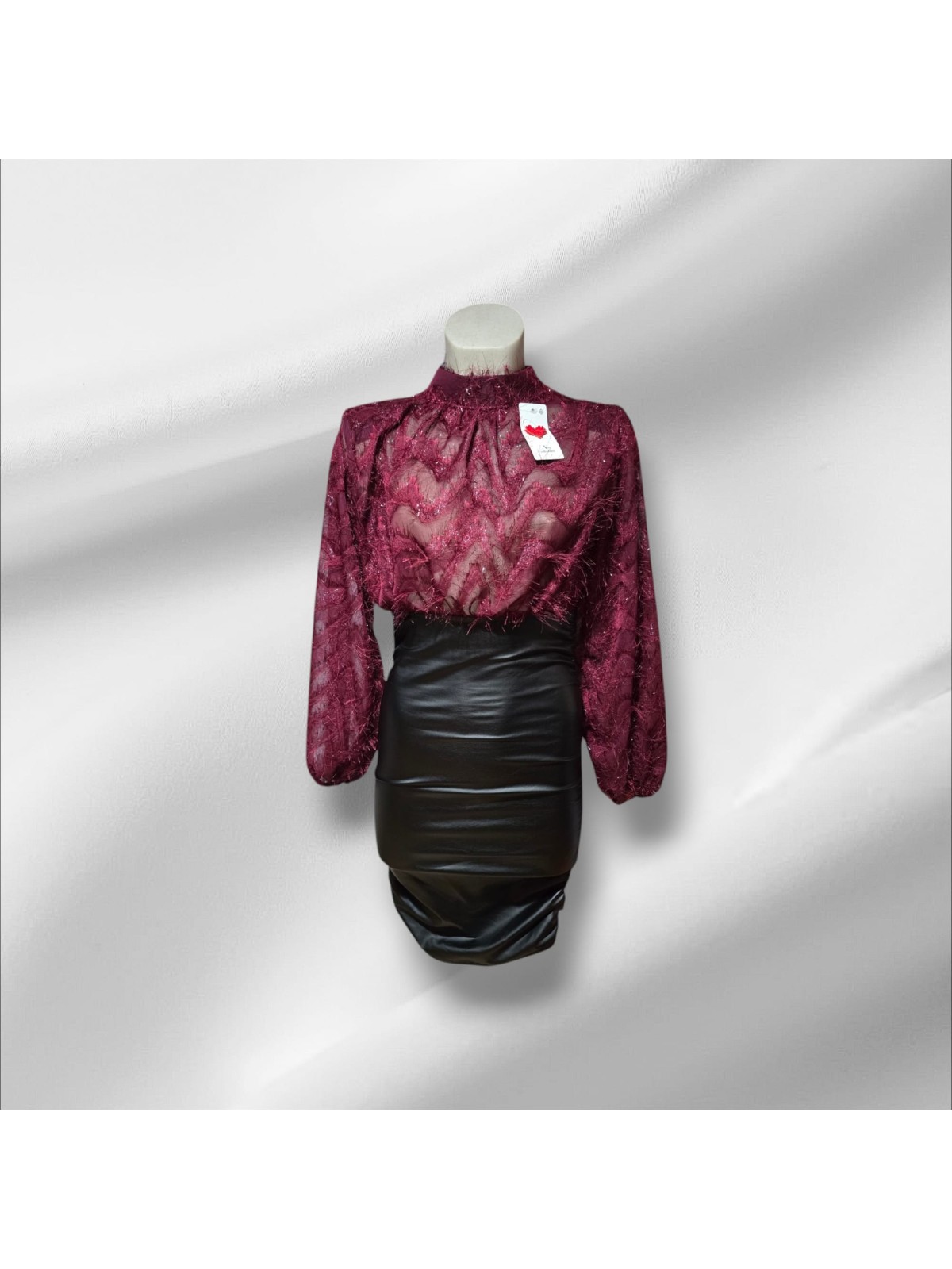 Vestido rojo de mujer