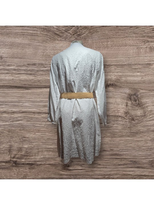 Vestido blanco mujer de cuello alto